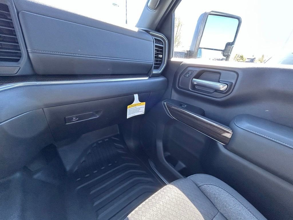 2025 Chevrolet Silverado 3500 HD LT
