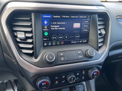 2023 GMC Acadia AT4