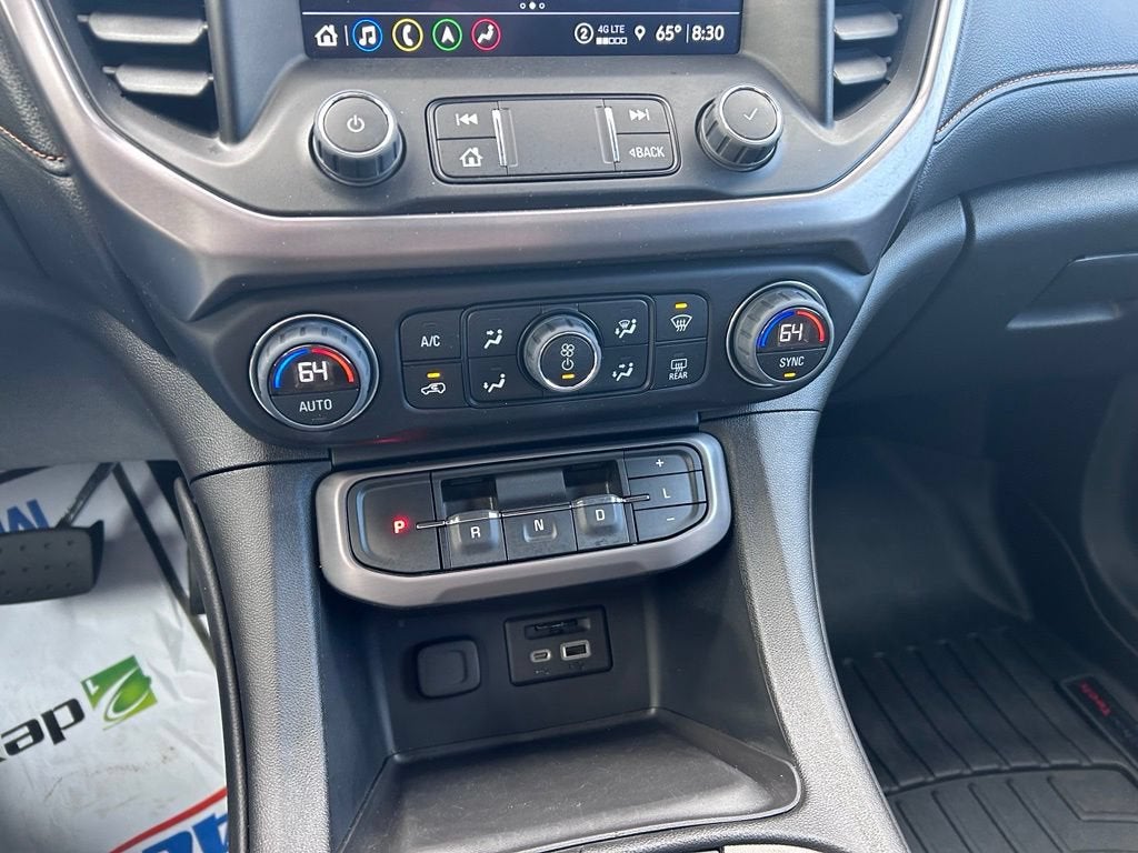 2023 GMC Acadia AT4