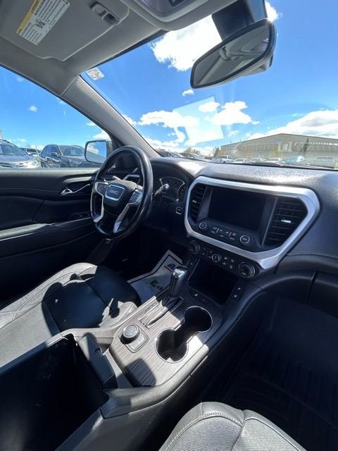 2019 GMC Acadia SLT