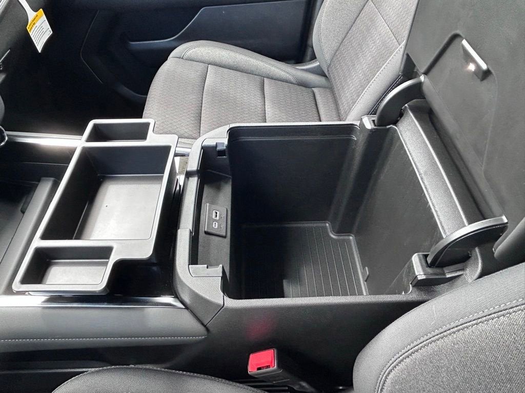 2026 Chevrolet Suburban LS - Photo 23