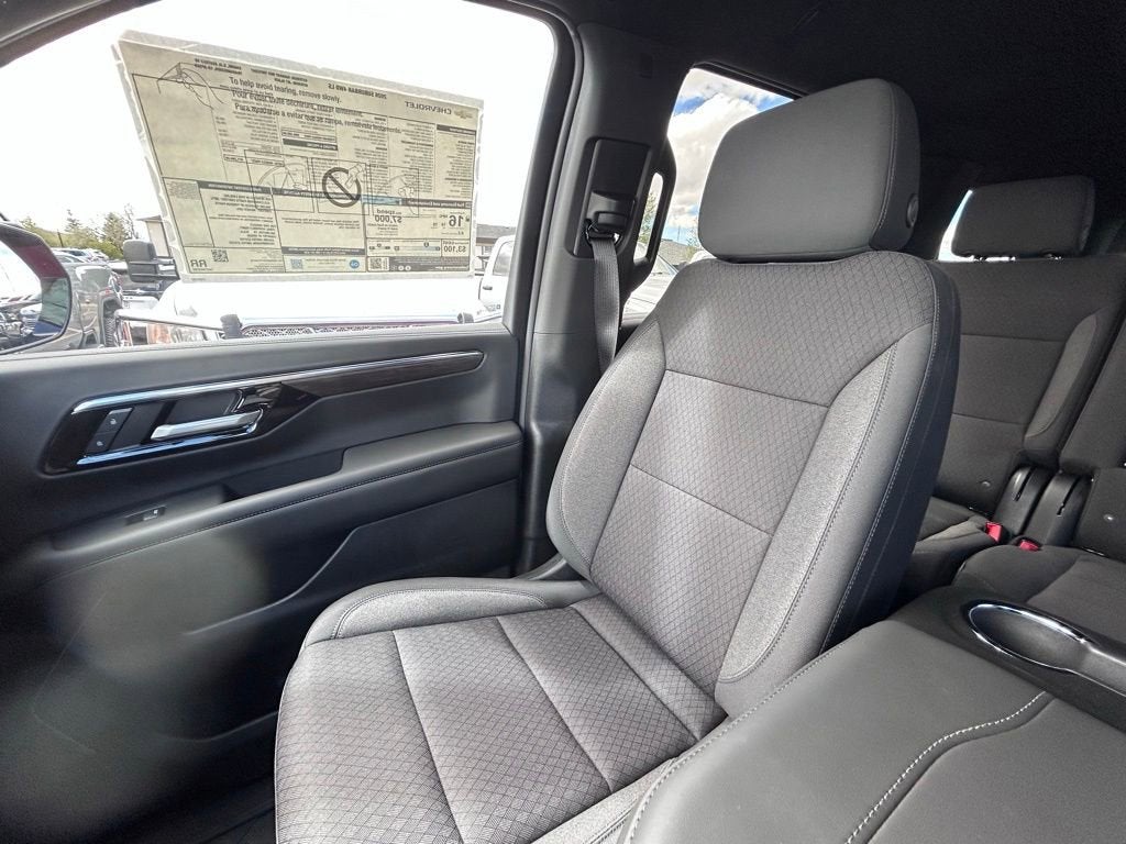 2026 Chevrolet Suburban LS - Photo 24
