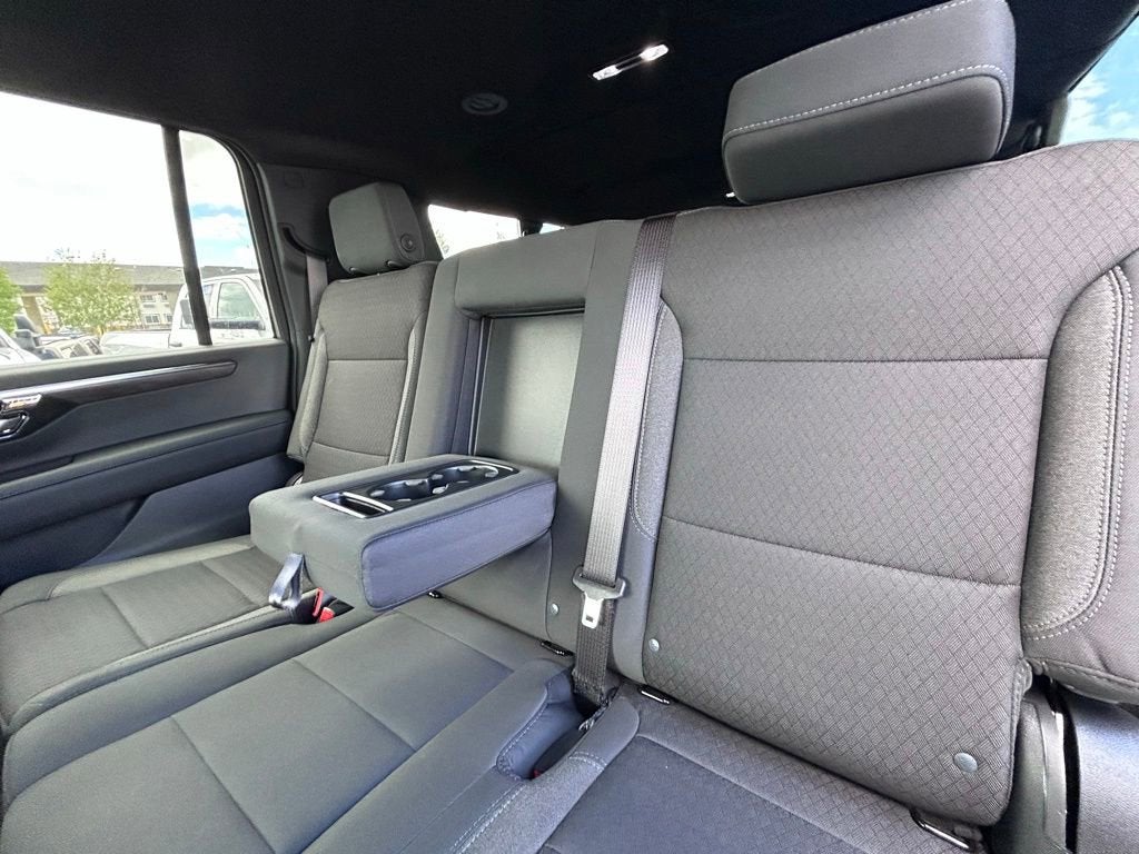 2026 Chevrolet Suburban LS - Photo 37