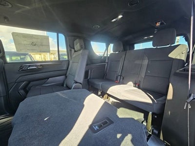 2025 Chevrolet Suburban LS