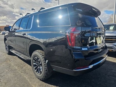 2025 Chevrolet Suburban LS