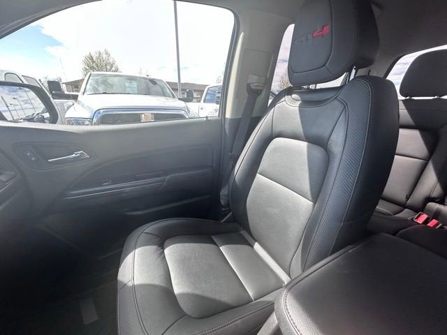 2022 GMC Canyon AT4 - Leather