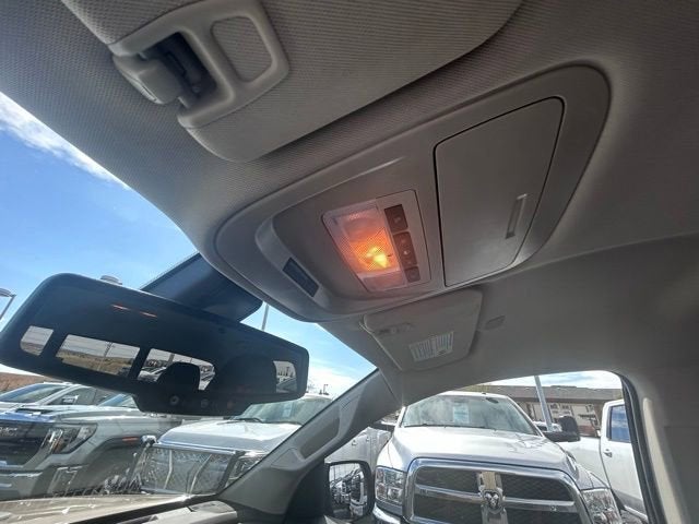 2022 GMC Canyon AT4 - Leather