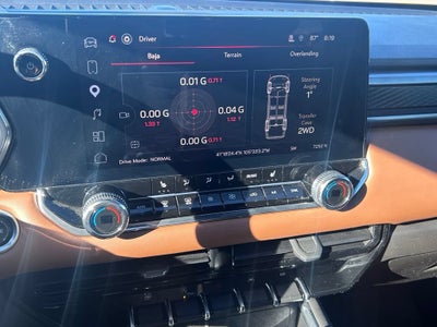 2025 GMC Canyon AT4