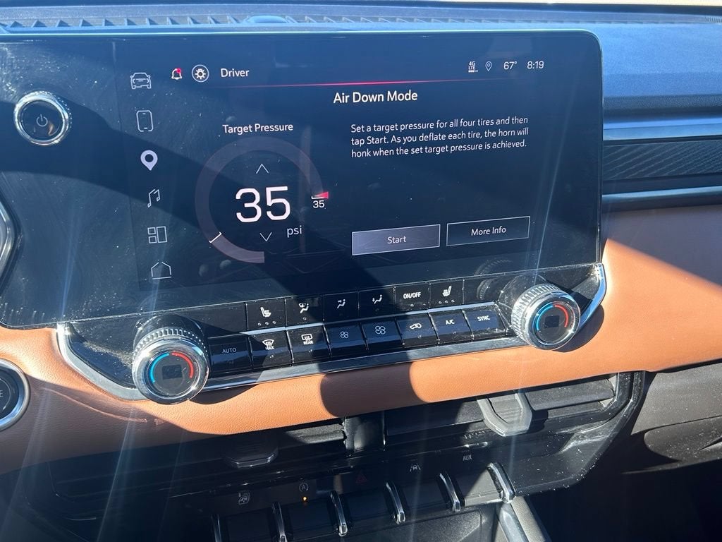 2025 GMC Canyon AT4