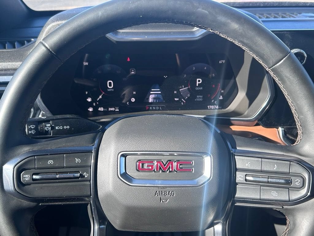 2025 GMC Canyon AT4