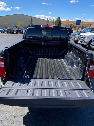 2024 GMC Canyon AT4