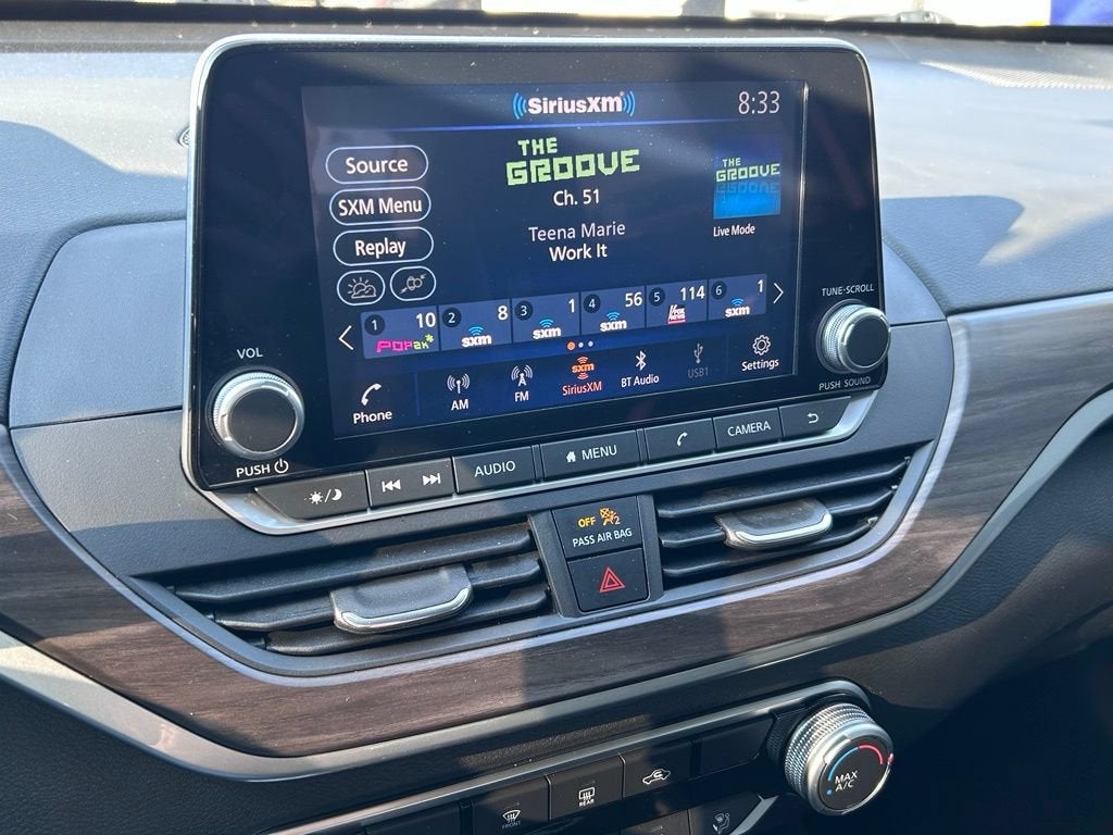 2023 Nissan Altima SV - Photo 8