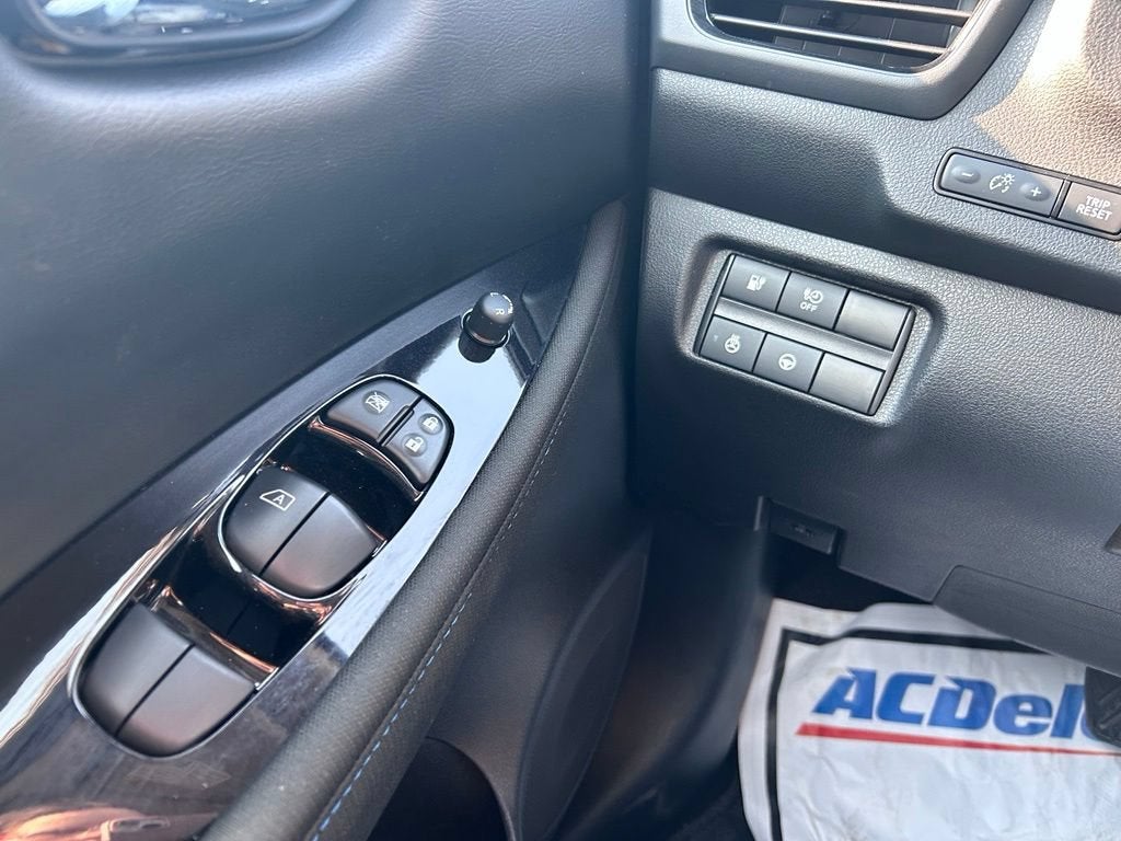2024 Nissan LEAF SV PLUS