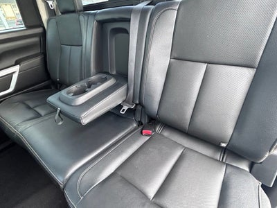 2017 Nissan TITAN SL