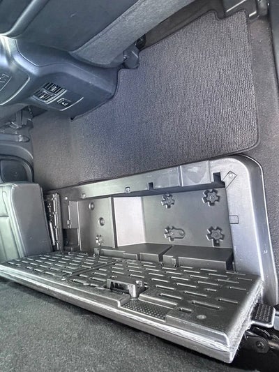 2017 Nissan TITAN SL