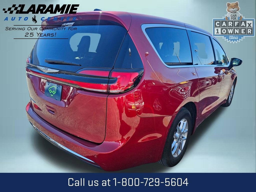 2025 Chrysler Pacifica Select