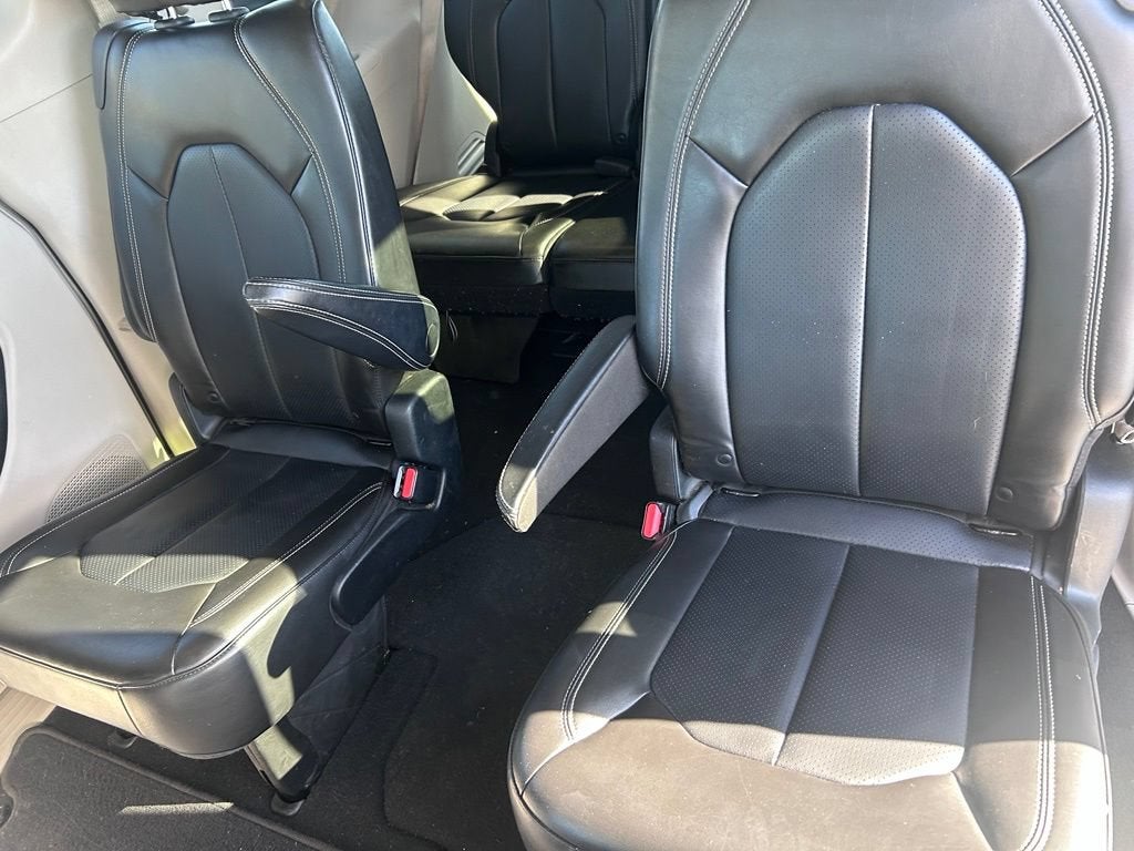 2020 Chrysler Voyager LXI