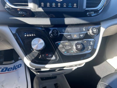 2020 Chrysler Voyager LXI