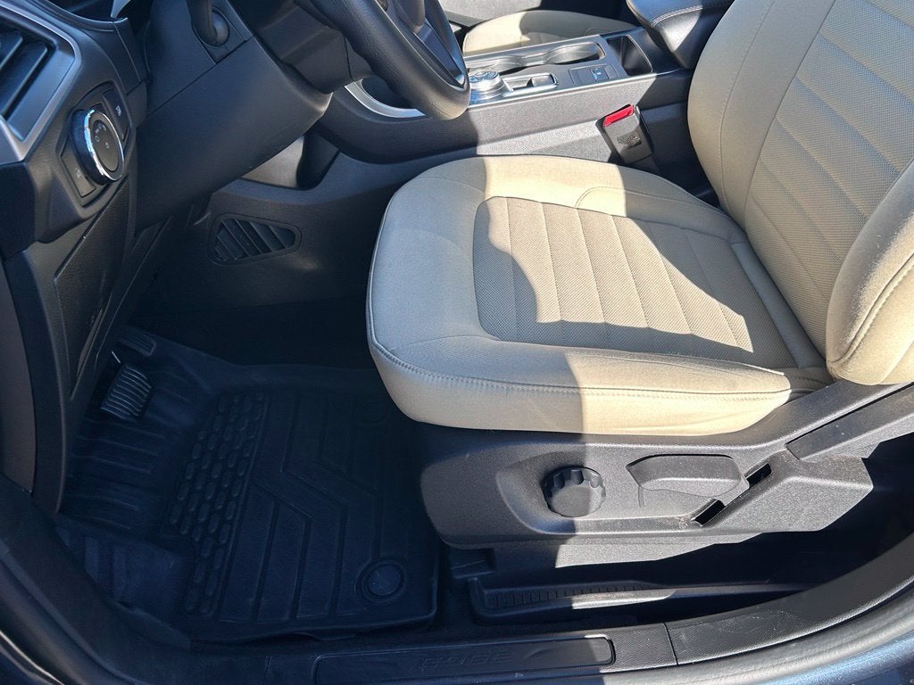 2024 Ford Edge SE
