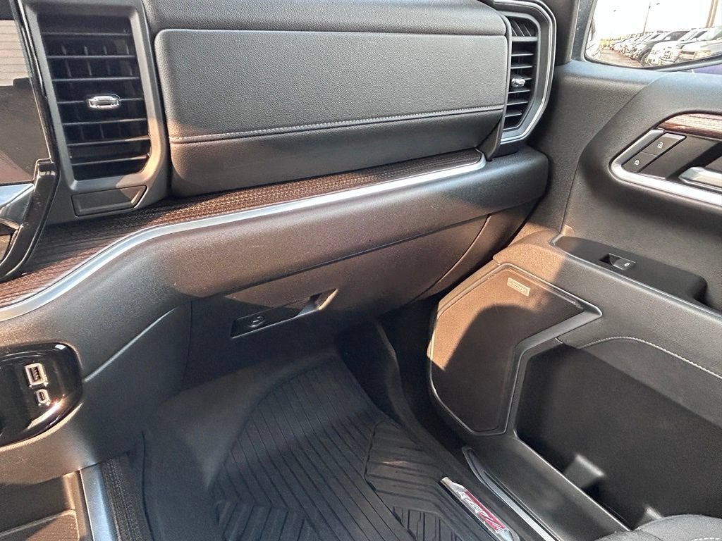 2025 Chevrolet Silverado 1500 RST - Photo 22