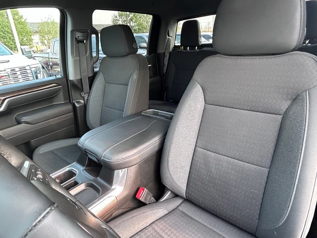 2025 Chevrolet Silverado 1500 RST - Photo 33