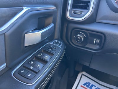 2024 RAM 3500 Big Horn Crew Cab 4x4 8' Box