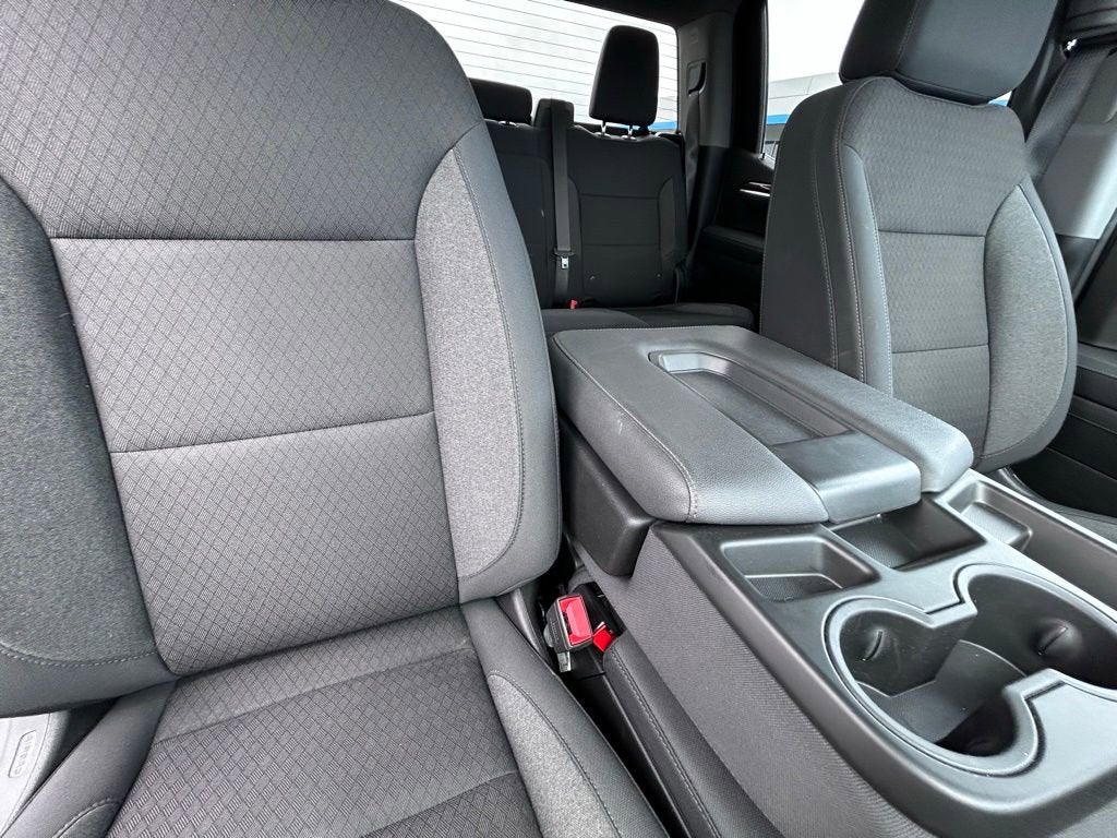 2025 Chevrolet Silverado 1500 LT (2FL)