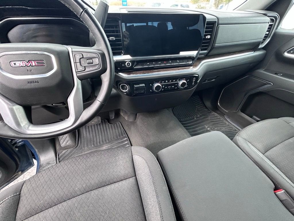 2024 GMC Sierra 1500 SLE