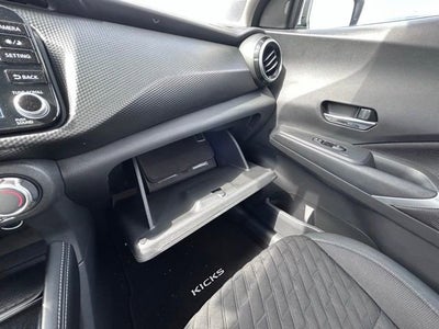 2023 Nissan Kicks SV Xtronic CVT