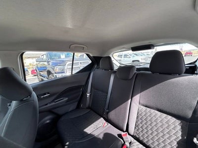2023 Nissan Kicks SV Xtronic CVT