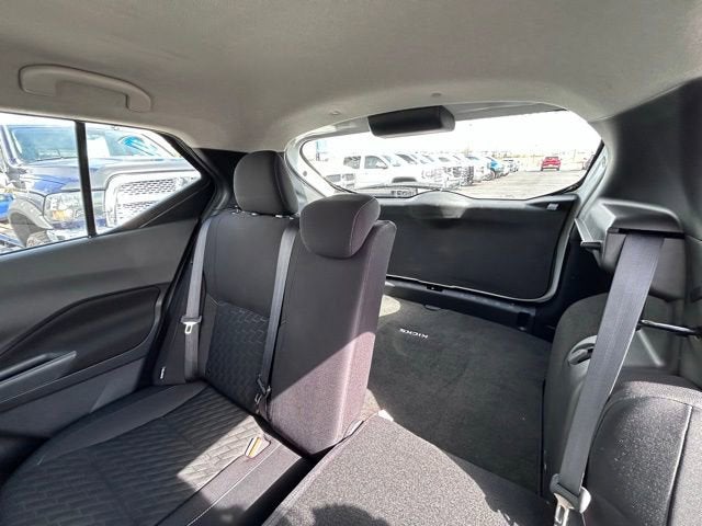 2023 Nissan Kicks SV Xtronic CVT