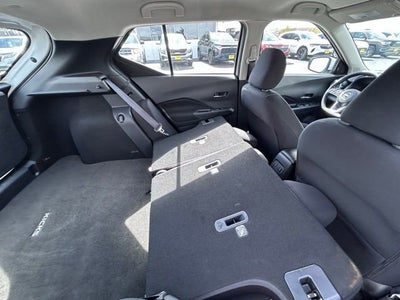 2023 Nissan Kicks SV Xtronic CVT