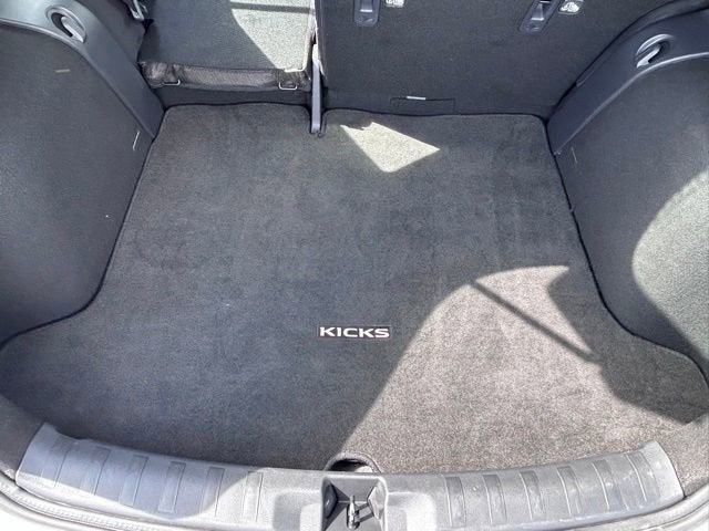 2023 Nissan Kicks SV Xtronic CVT