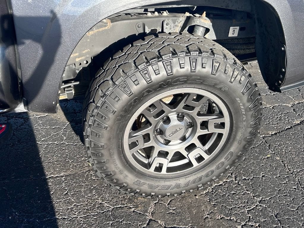 2021 Toyota Tacoma 4WD SR