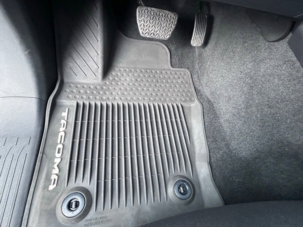 2024 Toyota Tacoma 4WD SR5