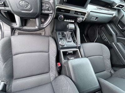 2024 Toyota Tacoma 4WD SR5