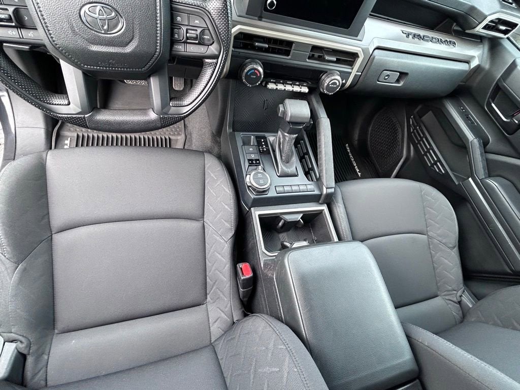 2024 Toyota Tacoma 4WD SR5