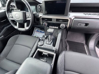 2024 Toyota Tacoma 4WD SR5