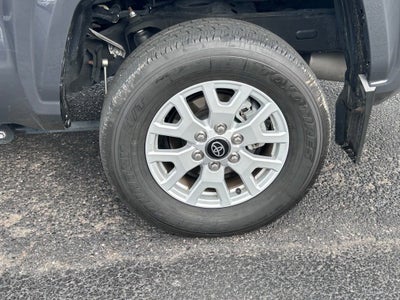 2024 Toyota Tacoma 4WD SR5