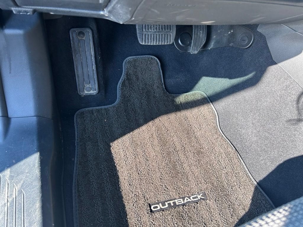 2025 Subaru Outback Premium - Photo 28