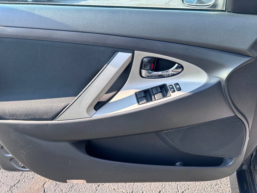 2011 Toyota Camry SE