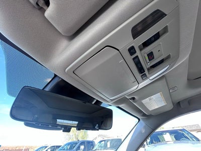 2024 Toyota Highlander Hybrid Platinum