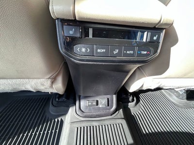 2024 Toyota Highlander Hybrid Platinum