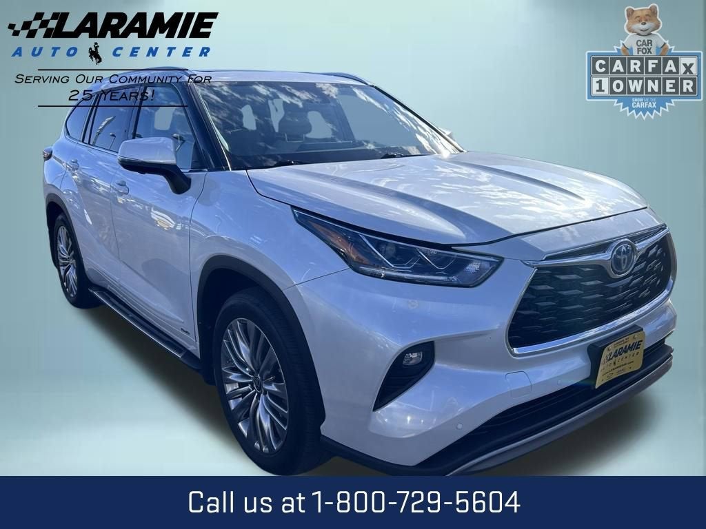2024 Toyota Highlander Hybrid Platinum