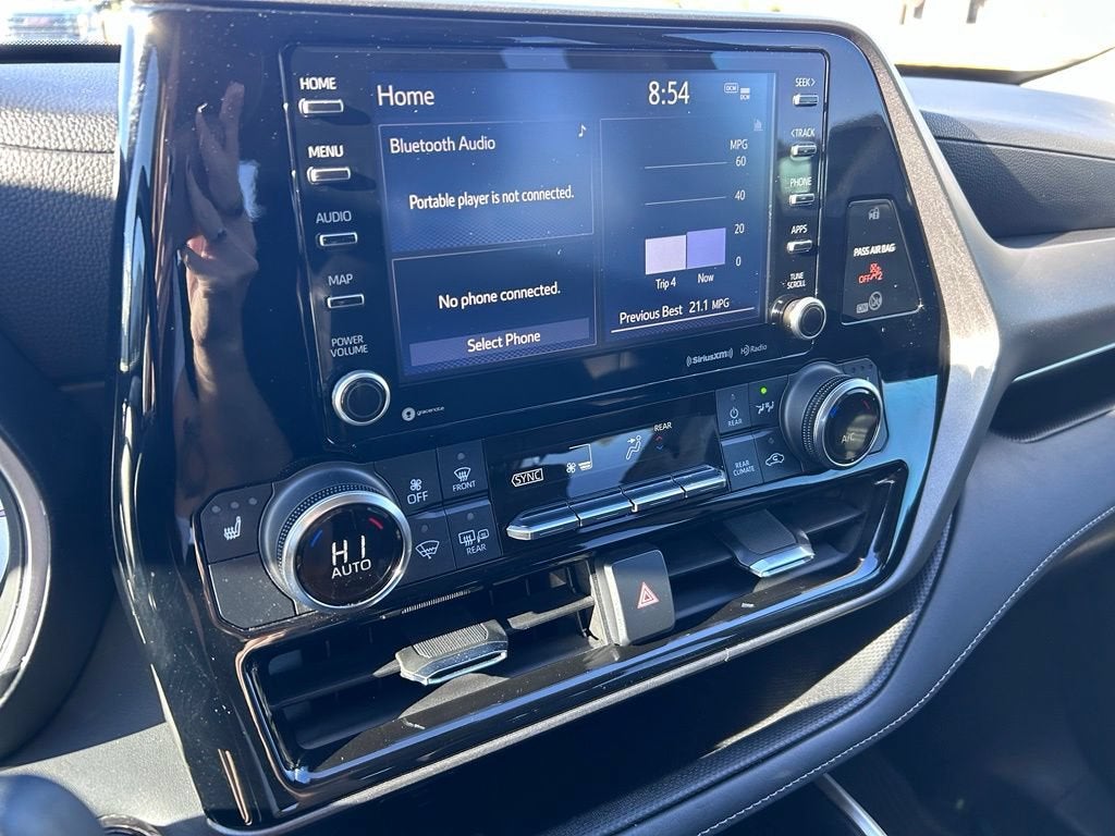 2022 Toyota Highlander XLE