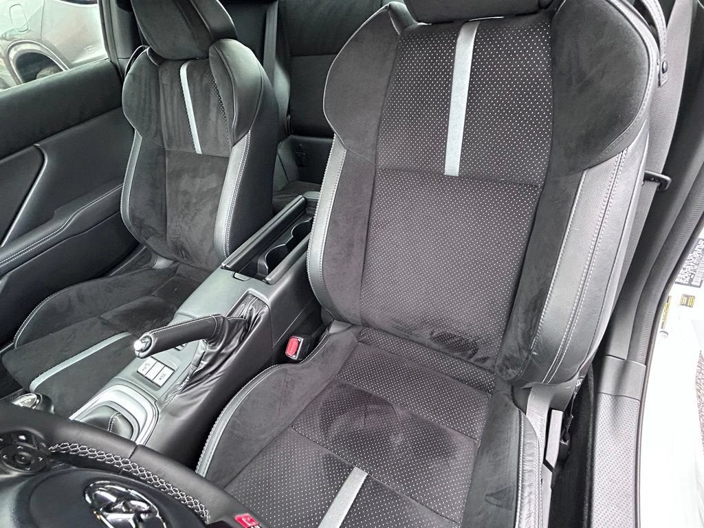 2025 Toyota GR86 Premium