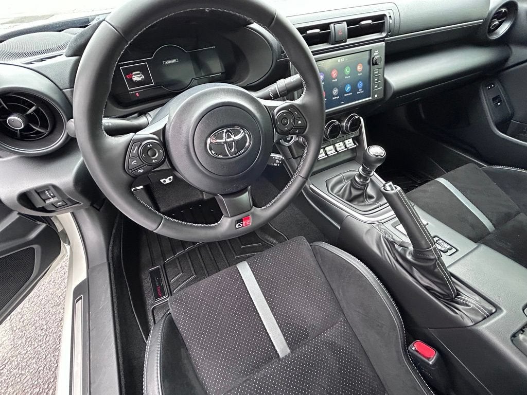 2025 Toyota GR86 Premium
