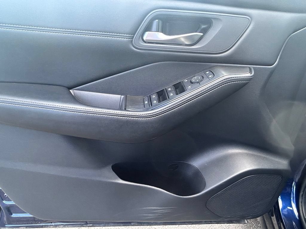 2025 Nissan Rogue SV Intelligent AWD